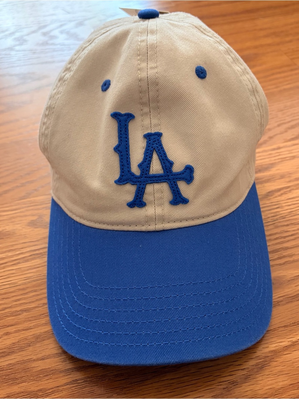 LA cap